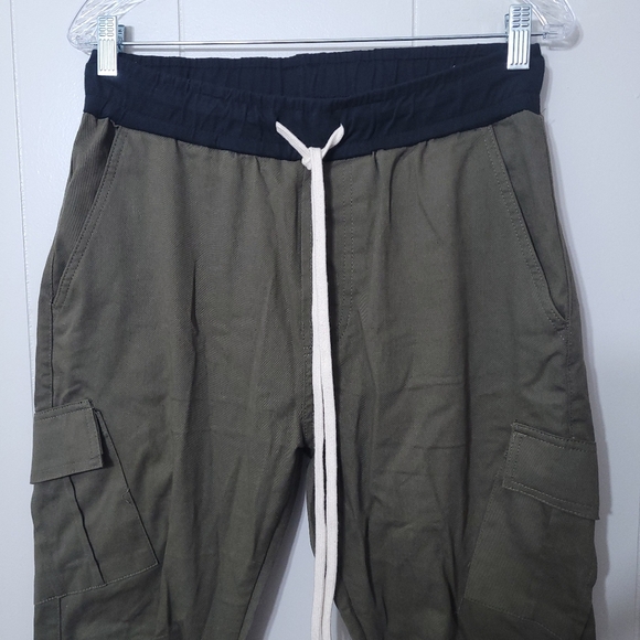 NOT FOR SALE - Picture 2 of 9